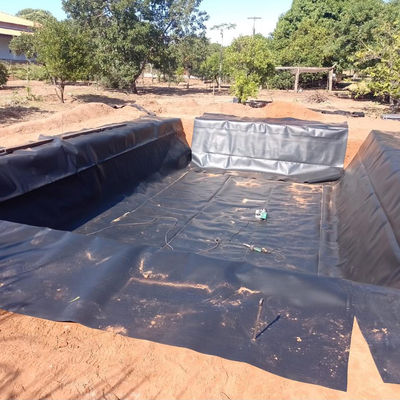 Reforçado de geomembrana de HDPE, revestimento de membrana de lago para matéria-prima 100% virgem de HDPE LLDPE