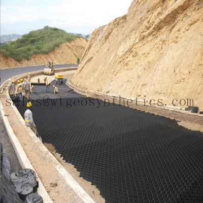 Geocelha de plástico para proteção de calçadas e encostas na construção de estacionamentos de hotéis
