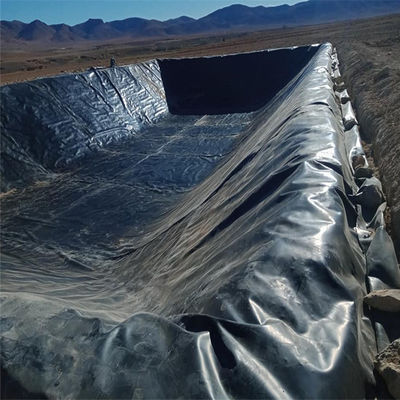 Tamanho do rolo de geomembrana do forro de lago da exploração de peixes em HDPE para uma prevenção eficaz de fugas