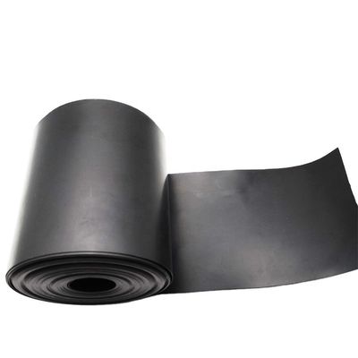 Oferece Geomembrana de HDPE de 2 mm com padrão ASTM GRI-GM13 e suporte técnico on-line