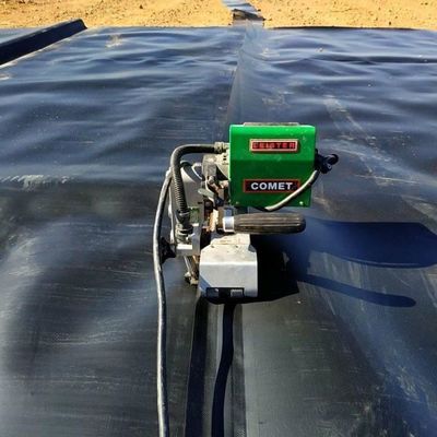 Rosto liso 1,5 mm 1500 Microns Preto Verde HDPE Geomembrane Film para revestimentos de barragem 0,75 mm