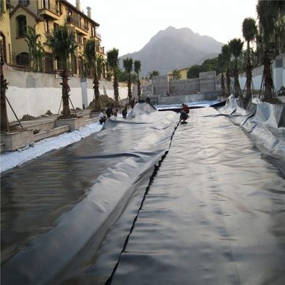 Rosto liso 1,5 mm 1500 Microns Preto Verde HDPE Geomembrane Film para revestimentos de barragem 0,75 mm