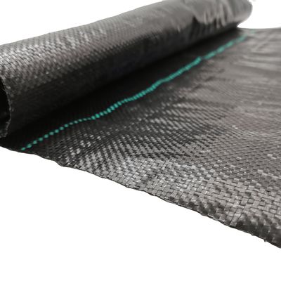 Folha de revestimento de plástico para controle de ervas daninhas de jardim