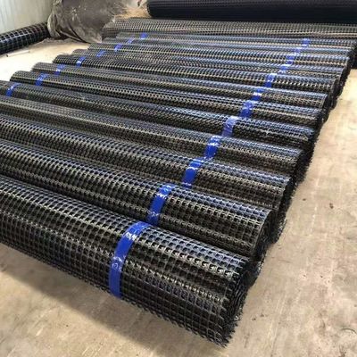 Rolo de malha geogrid de plástico bi-axical de polipropileno preto PP para mineração de estabilização do solo