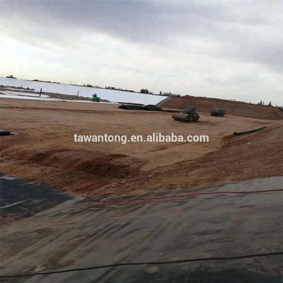 Geomembrana de HDPE 300 rolos Tanques de água Poços agrícolas Forro de plástico para barragem Largura 2m-8m Azul