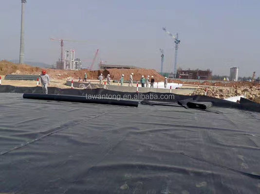 Geomembranas para tanques de peixe 2 mm preto impermeável HDPE plástico Instalação no local
