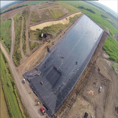 2m-8m Largura Geomembrana agrícola HDPE Peixe de fazenda de lago Liner para alta flexibilidade