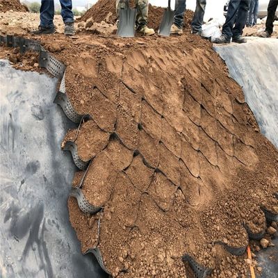 Geocelha HDPE de superfície lisa branca para estabilização duradoura do solo e controlo da erosão