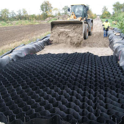Noruega HDPE Geocell para parede de retenção 50mm-250mm Altura CE ISO14001 ISO9001 Certificado