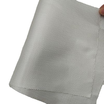 100 kn/m2 Resistência à tração PET Geotextil tecido para reforço e separação do solo