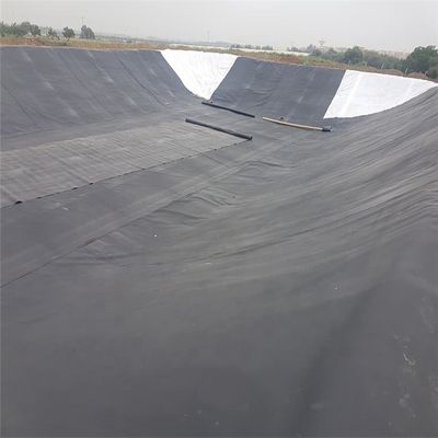 Liner impermeável de geomembrana de PVC 0,2-4 mm Espessura de acordo com as exigências do cliente