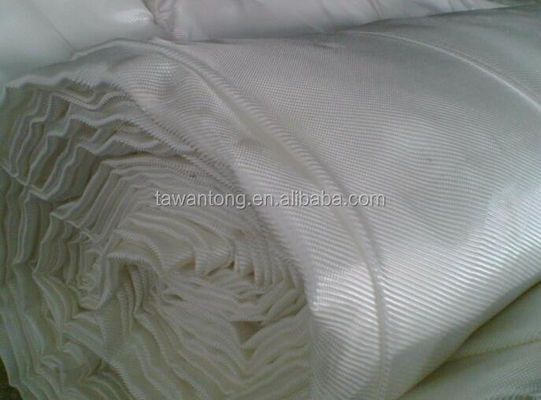 Geotextil tecido multifibras de alta resistência à tração, certificado CE/ISO, em branco/preto