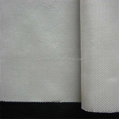 Geotextil tecido multifibras de alta resistência à tração, certificado CE/ISO, em branco/preto