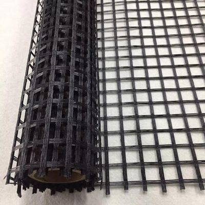 100 m/rolo de PET Warp Geogrid de malha para construção de paredes de retenção