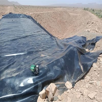 Serviço de instalação no local de revestimento de piscina de hidrogénio de geomembrana liso de HDPE padrão ASTM