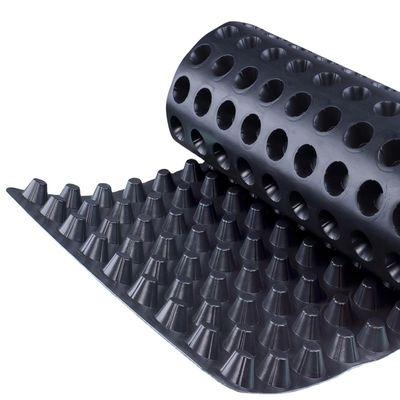 Tabuleiro de drenagem de buracos de tecto superior de HDPE com geotextil de 8 mm-60 mm de altura