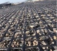Grelha geotêxtil negra não tecida de plástico biaxial geogrid costurada anti-quebra geogrid para pavimento de asfalto