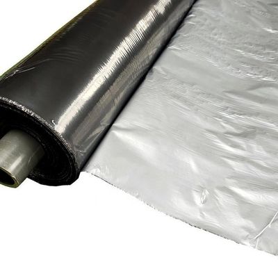 0.4-6 m de largura Filtro de plástico hidratante de protecção agrícola com desenho perfurado