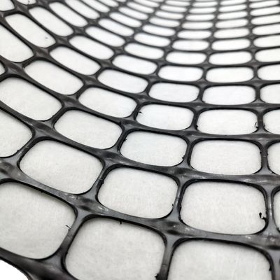 Estrada de plástico PP Bi-axial Geogrid 40/40kn Geotextil não tecido composto para reforço de estradas