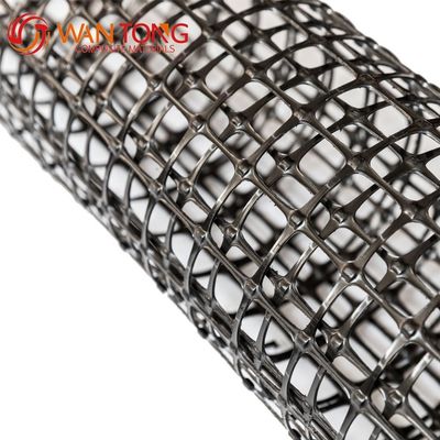 Alta resistência à tração HDPE PP Plástico Biaxial Geogrid Negro para estabilização de rodovias