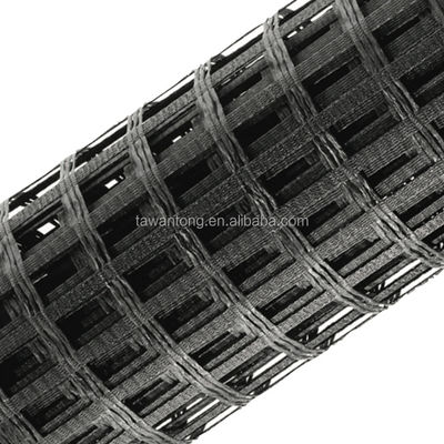 Construção rodoviária Geogrid 50kn Resistência à tração 80-80 PET para solidificação do leito da estrada