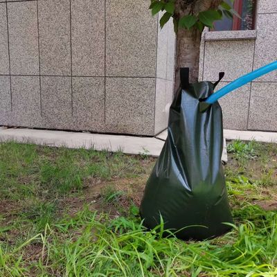 250-3500 gramas Outras irrigação de irrigação PE Saco de irrigação de árvores para grande armazenamento de água