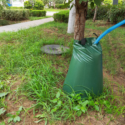 Saco de rega de liberação lenta com dois tubos de drenagem 20 galões Saco de água de árvore de PVC 500gm